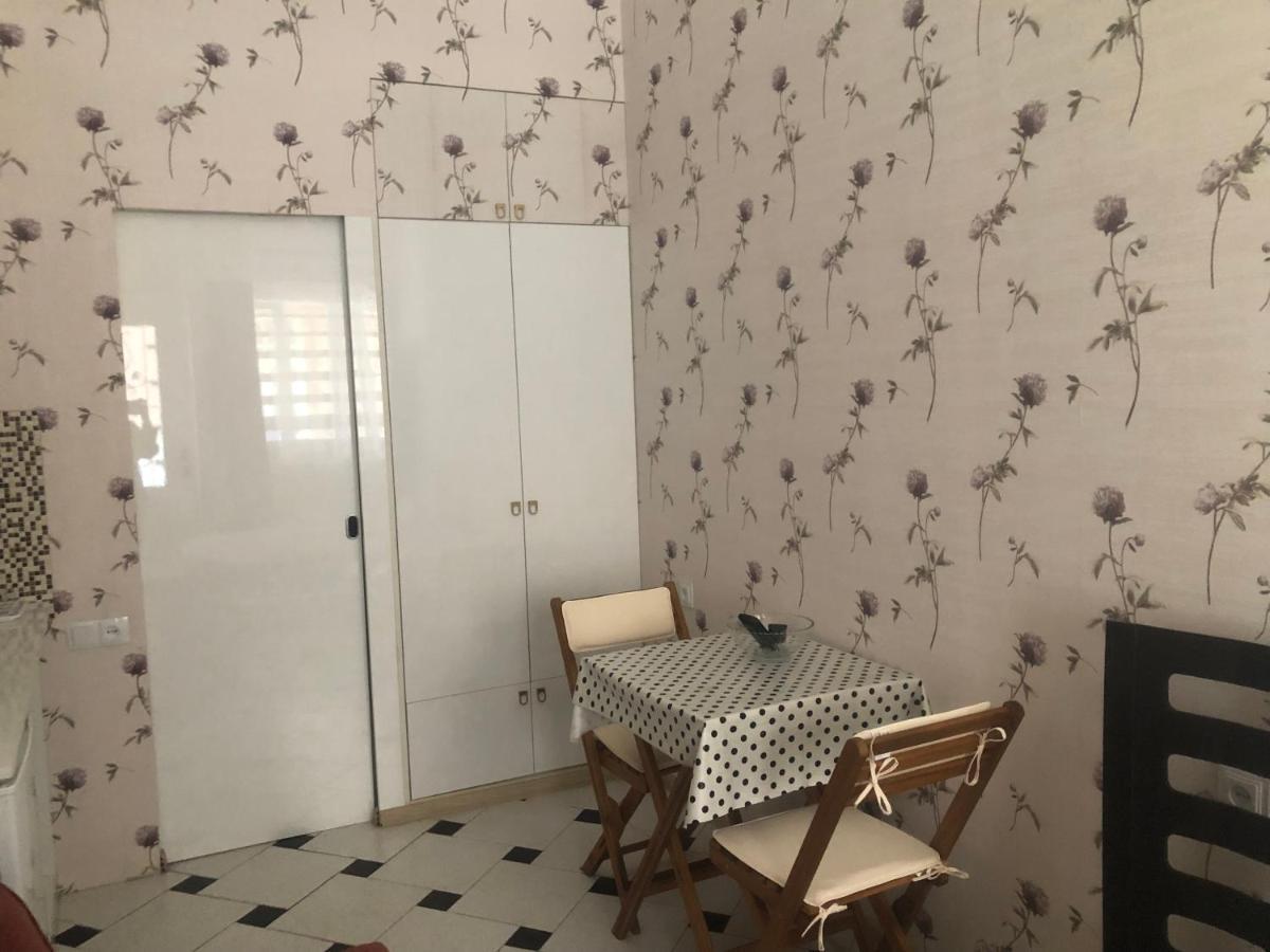 Appartment In Old Tbs, Near Holy Trinity Cathedral Tbilisi Buitenkant foto